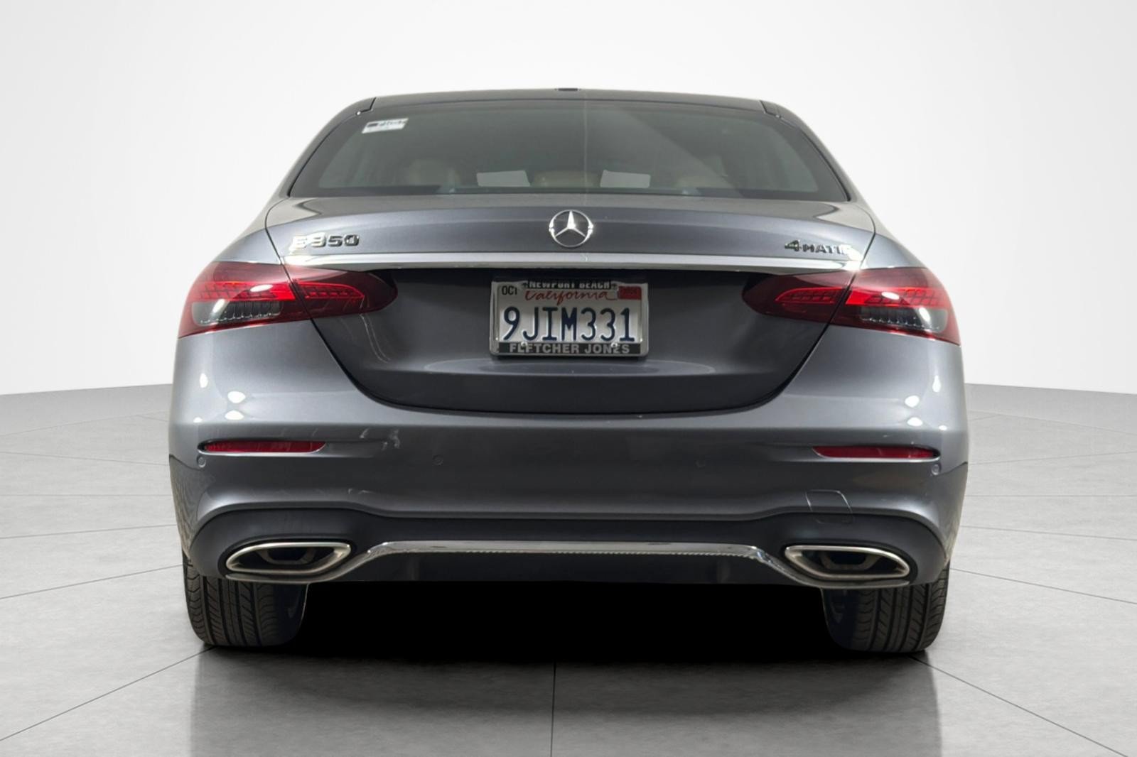Used 2023 Mercedes-Benz E 350 4MATIC Sedan image 4