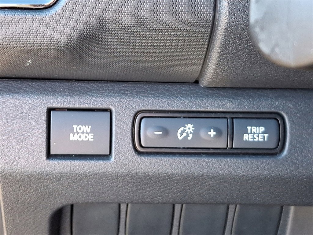 Used 2023 Nissan Frontier Pro-X w/ Tow Package image 23