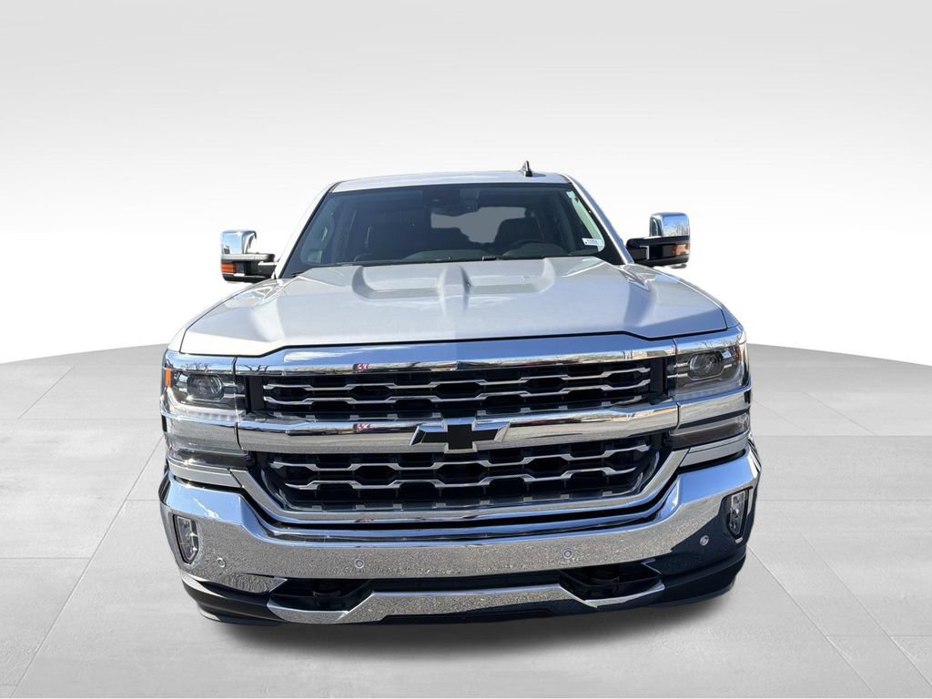 Used 2017 Chevrolet Silverado 1500 LTZ w/ LTZ Plus Package image 8