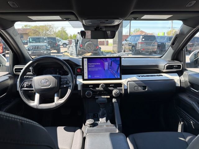 Used 2024 Toyota Tacoma TRD Off-Road image 19