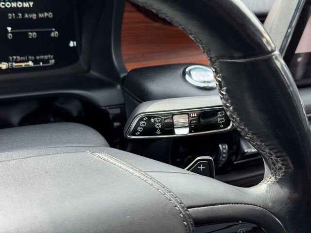 Used 2020 Lincoln Aviator Reserve w/ Equipment Group 201A image 29