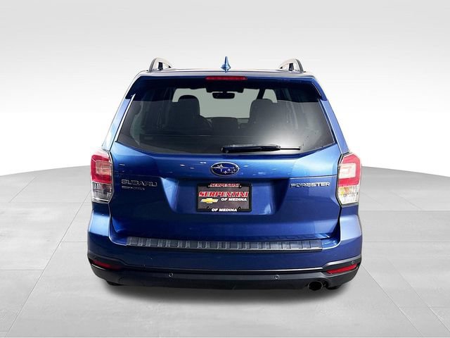 Used 2018 Subaru Forester 2.5i Touring AWD/4WD image 9