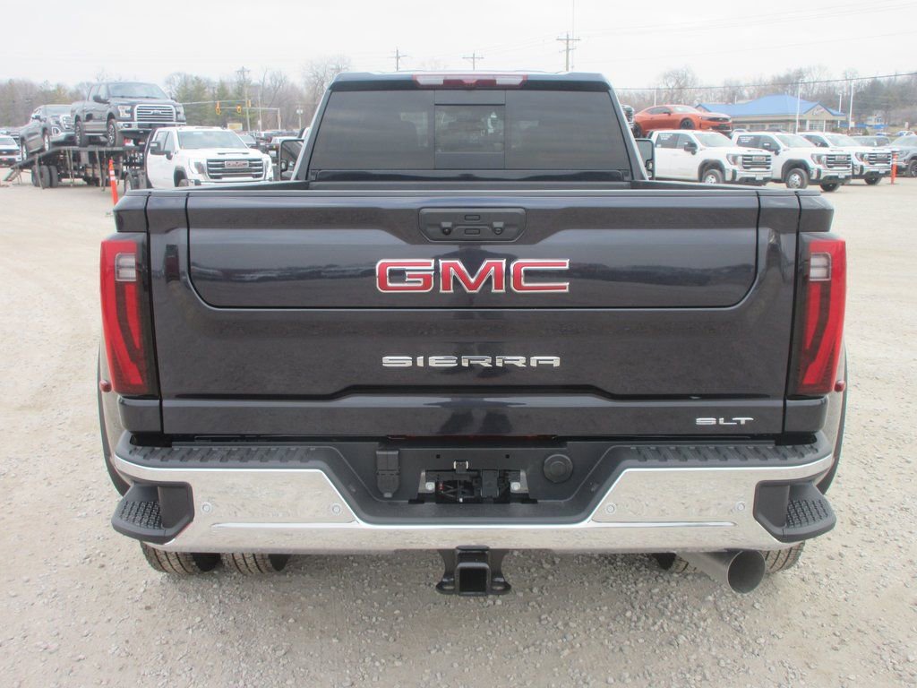 New 2026 GMC Sierra 3500 SLT w/ SLT Premium Package image 6