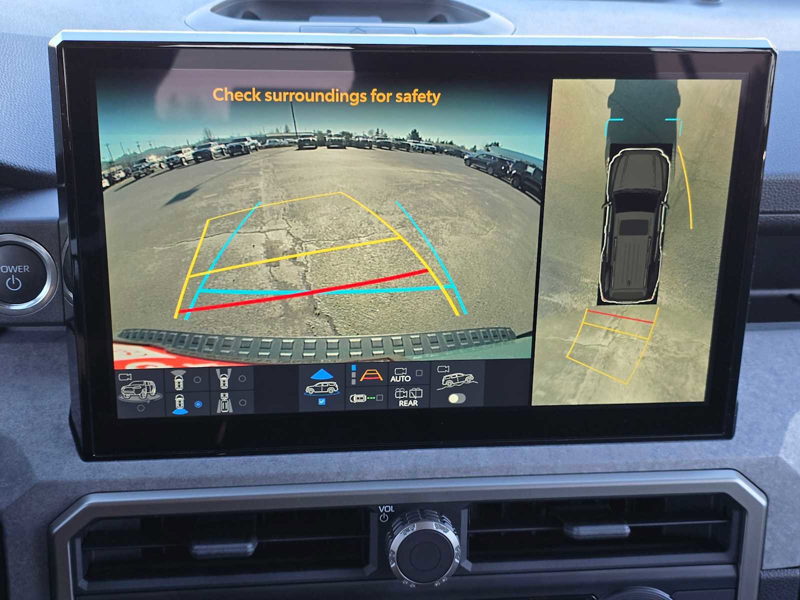 Certified 2025 Toyota 4Runner Trailhunter image 31