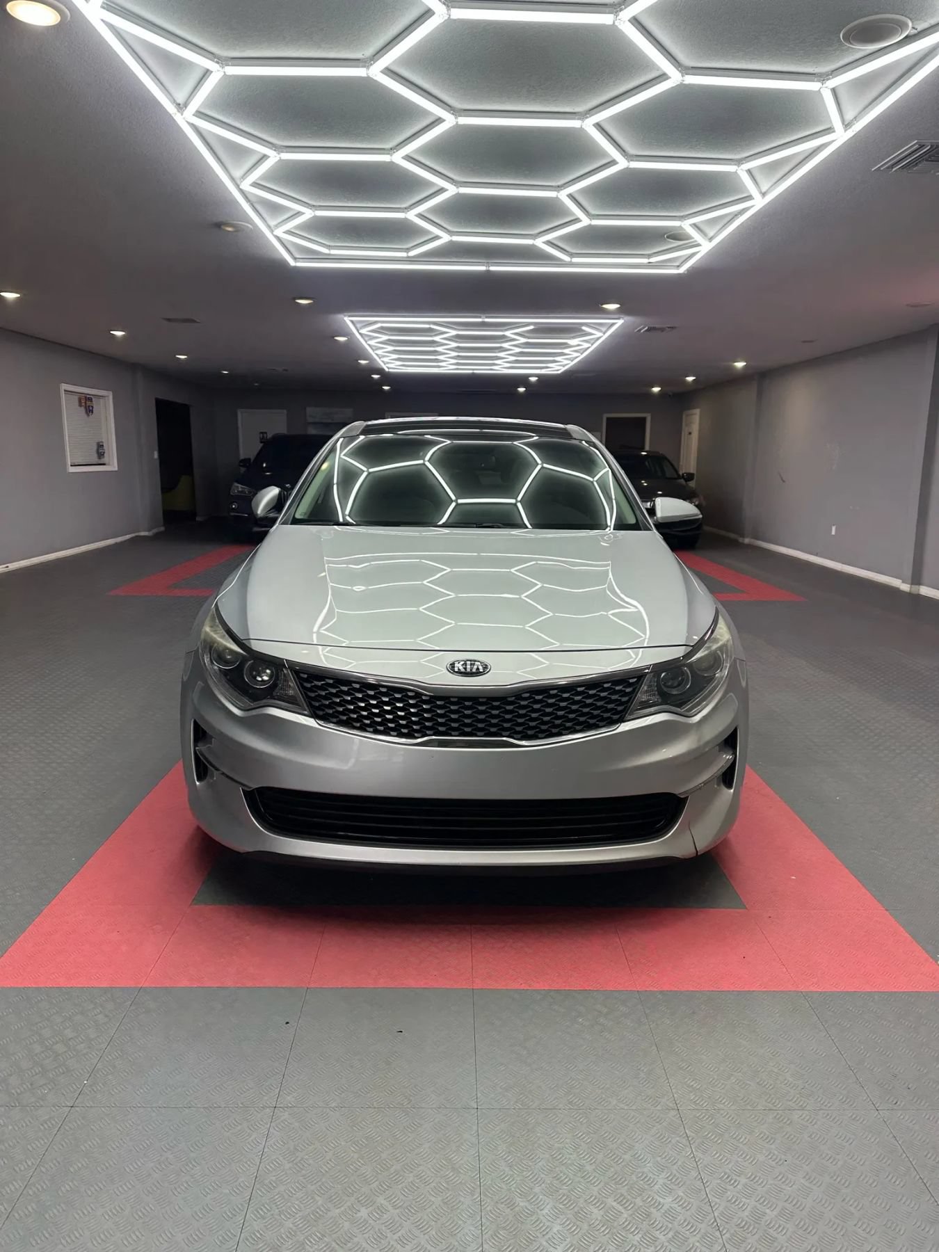 Used 2016 Kia Optima EX w/ Premium Package FWD image 8