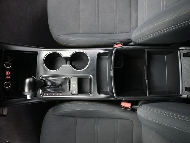 Used 2019 Kia Sorento LX image 30