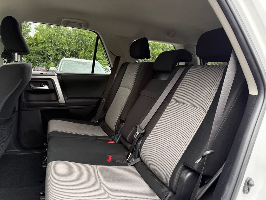 Used 2024 Toyota 4Runner SR5 RWD image 10