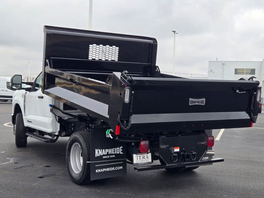 New 2025 Ford F350 XL w/ XL Chrome Package image 30