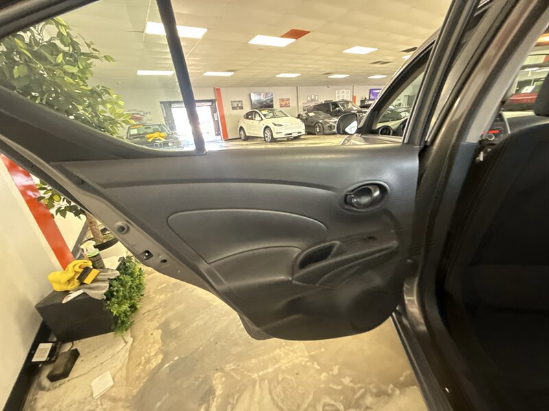 Used 2012 Nissan Versa SV w/ Convenience Pkg FWD image 25