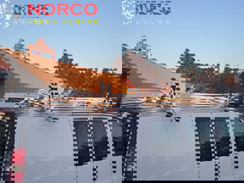 Used 2014 Chevrolet Express 2500 image 25