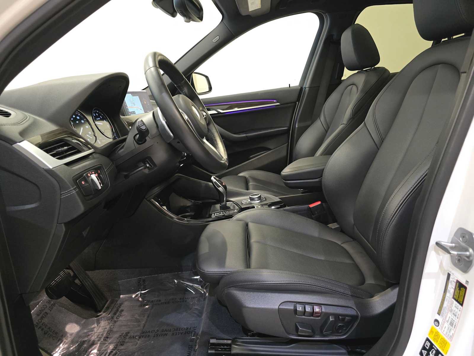 Used 2022 BMW X1 xDrive28i w/ M Sport Package AWD/4WD image 22
