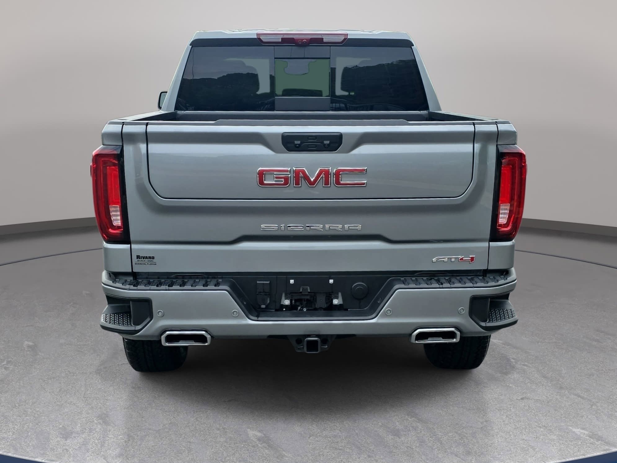 Used 2025 GMC Sierra 1500 AT4 w/ AT4 Premium Package AWD/4WD image 6