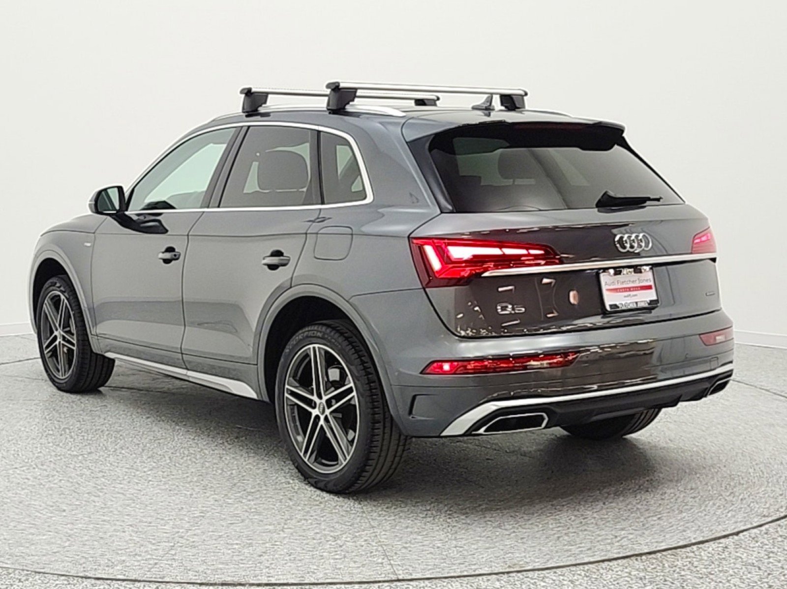 Used 2023 Audi Q5 e Premium w/ Convenience Package AWD/4WD image 7