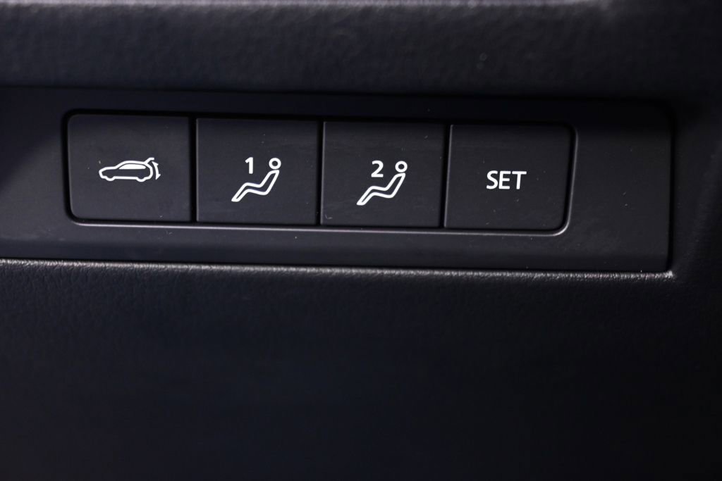 Used 2025 MAZDA CX-50 2.5 Hybrid w/ Premium Plus Pkg image 25