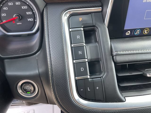 Used 2021 Chevrolet Suburban Premier w/ Premium Package AWD/4WD image 20