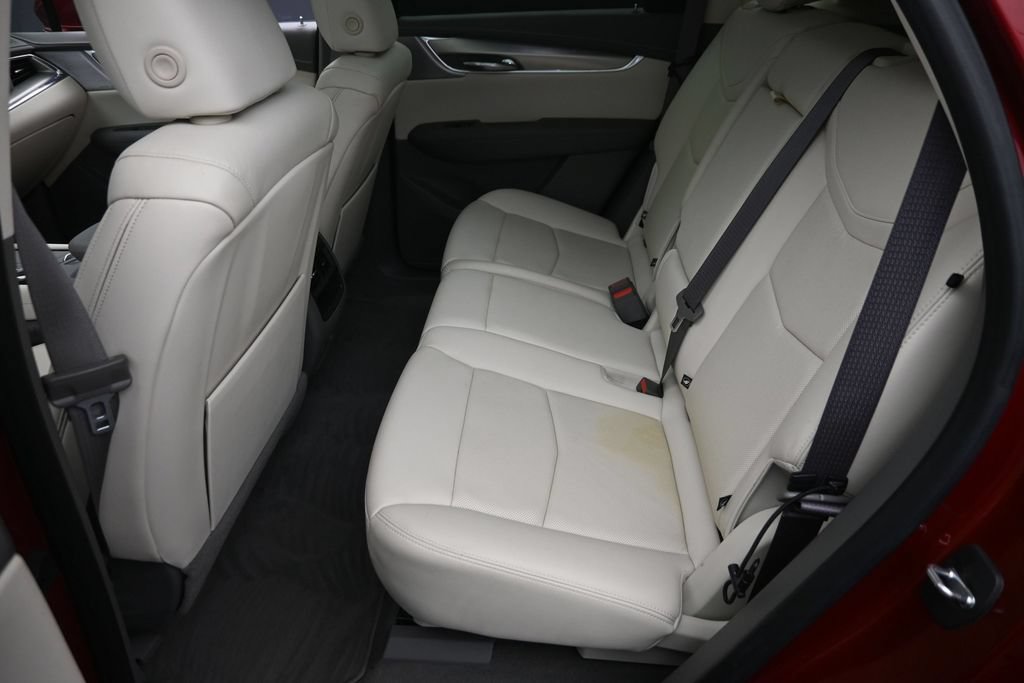Used 2021 Cadillac XT5 Premium Luxury AWD/4WD image 14