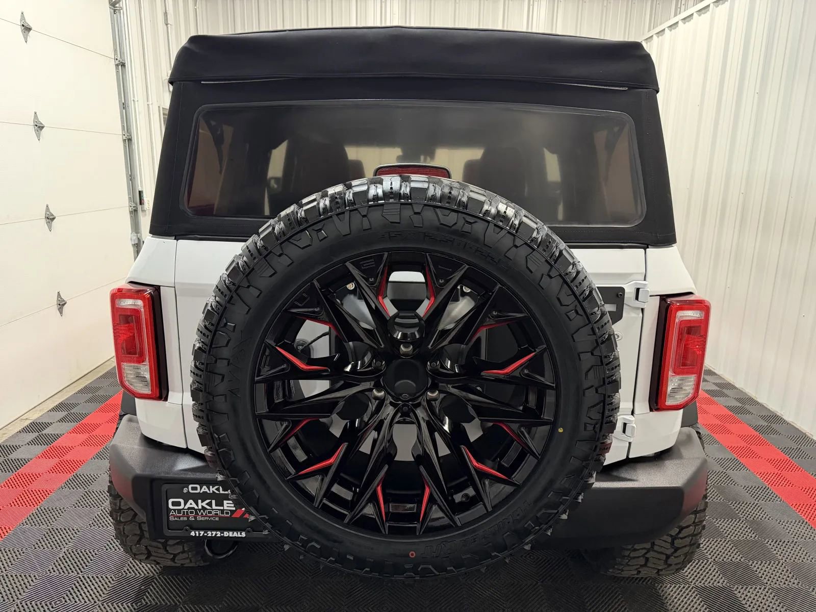 Used 2023 Ford Bronco 4-Door AWD/4WD image 7
