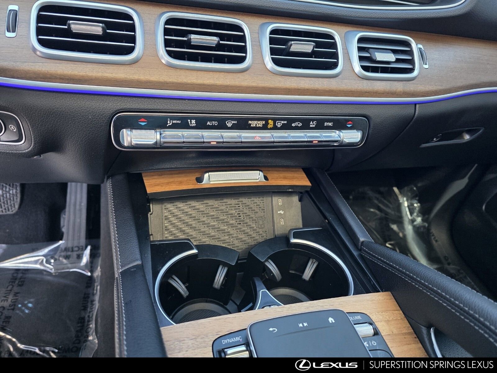 Used 2024 Mercedes-Benz GLE 350 4MATIC image 19