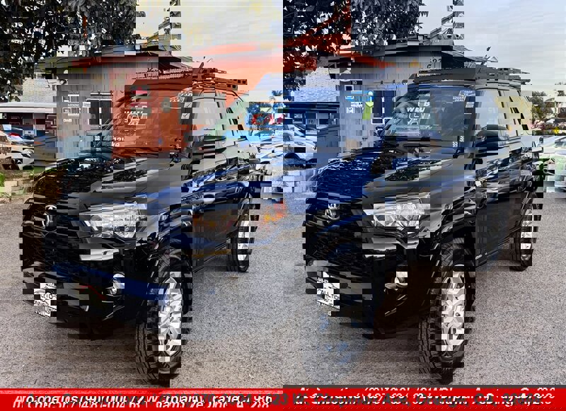 Used 2018 Toyota 4Runner SR5 image 2