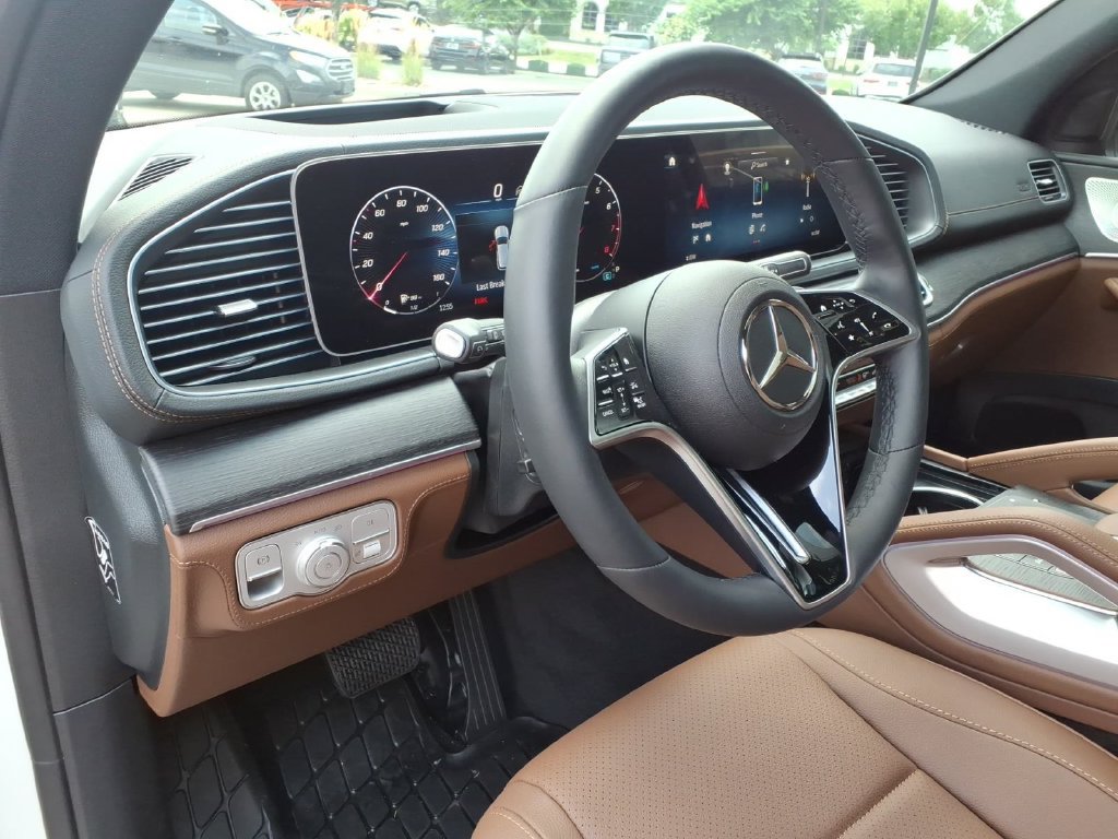 New 2026 Mercedes-Benz GLE 450 4MATIC image 16