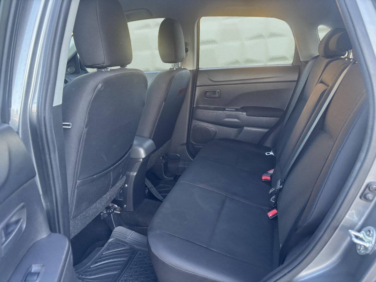 Used 2014 Mitsubishi Outlander Sport ES FWD image 16