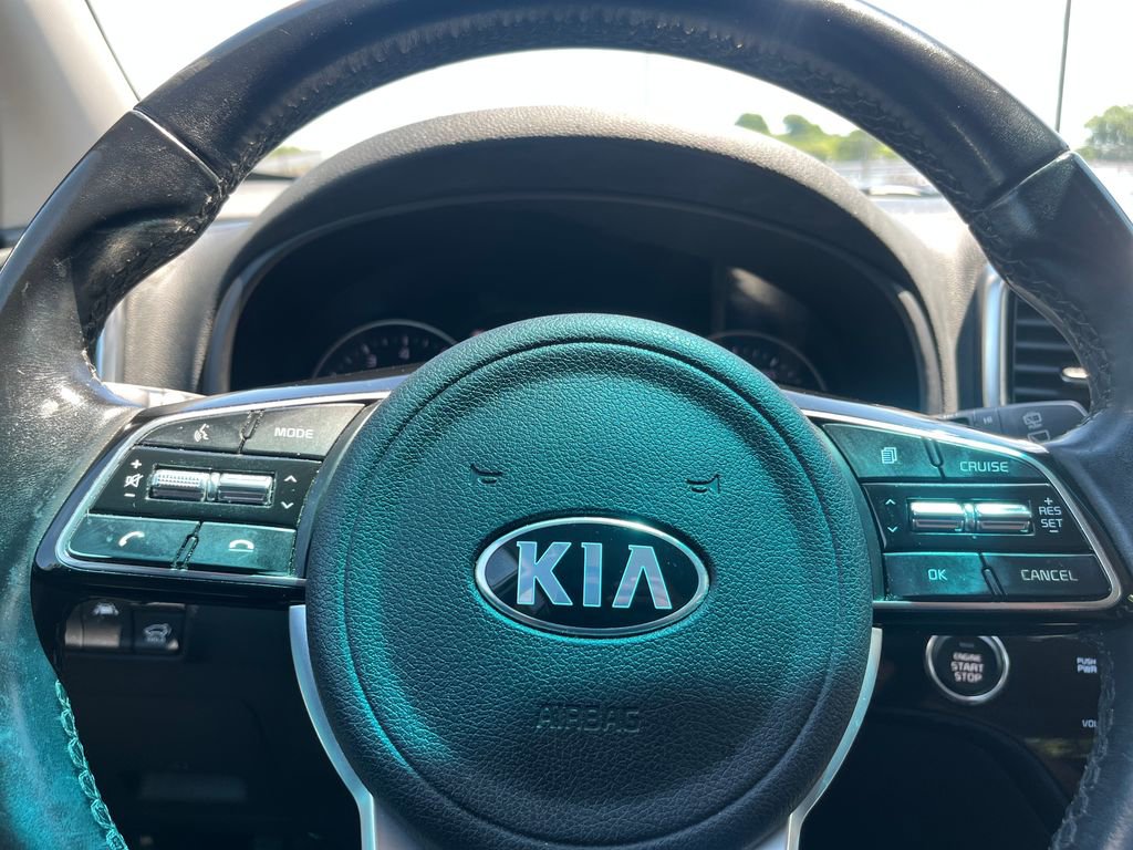 Used 2022 Kia Sportage EX FWD image 44