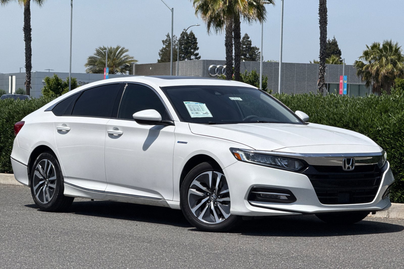 Used 2020 Honda Accord EX image 2