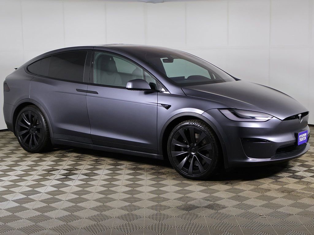 Used 2023 Tesla Model X Plaid image 51