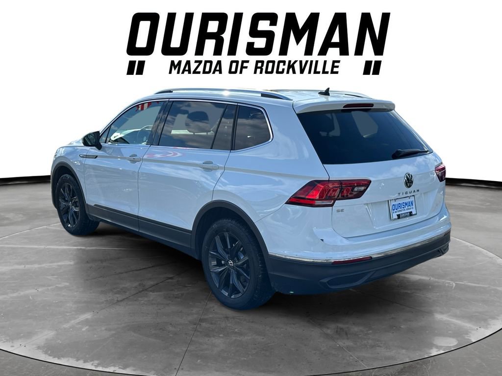 Used 2024 Volkswagen Tiguan SE image 4