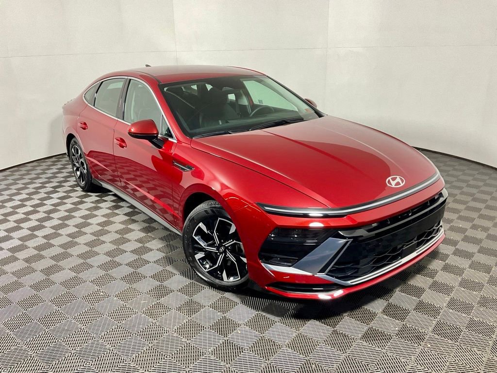 Used 2025 Hyundai Sonata SEL image 3