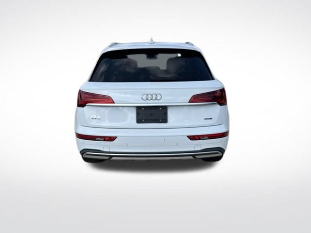 Used 2021 Audi Q5 2.0T Premium Plus w/ Premium Plus Package AWD/4WD image 4