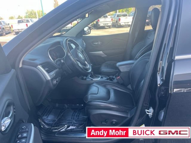 Used 2018 Jeep Cherokee Overland AWD/4WD image 19