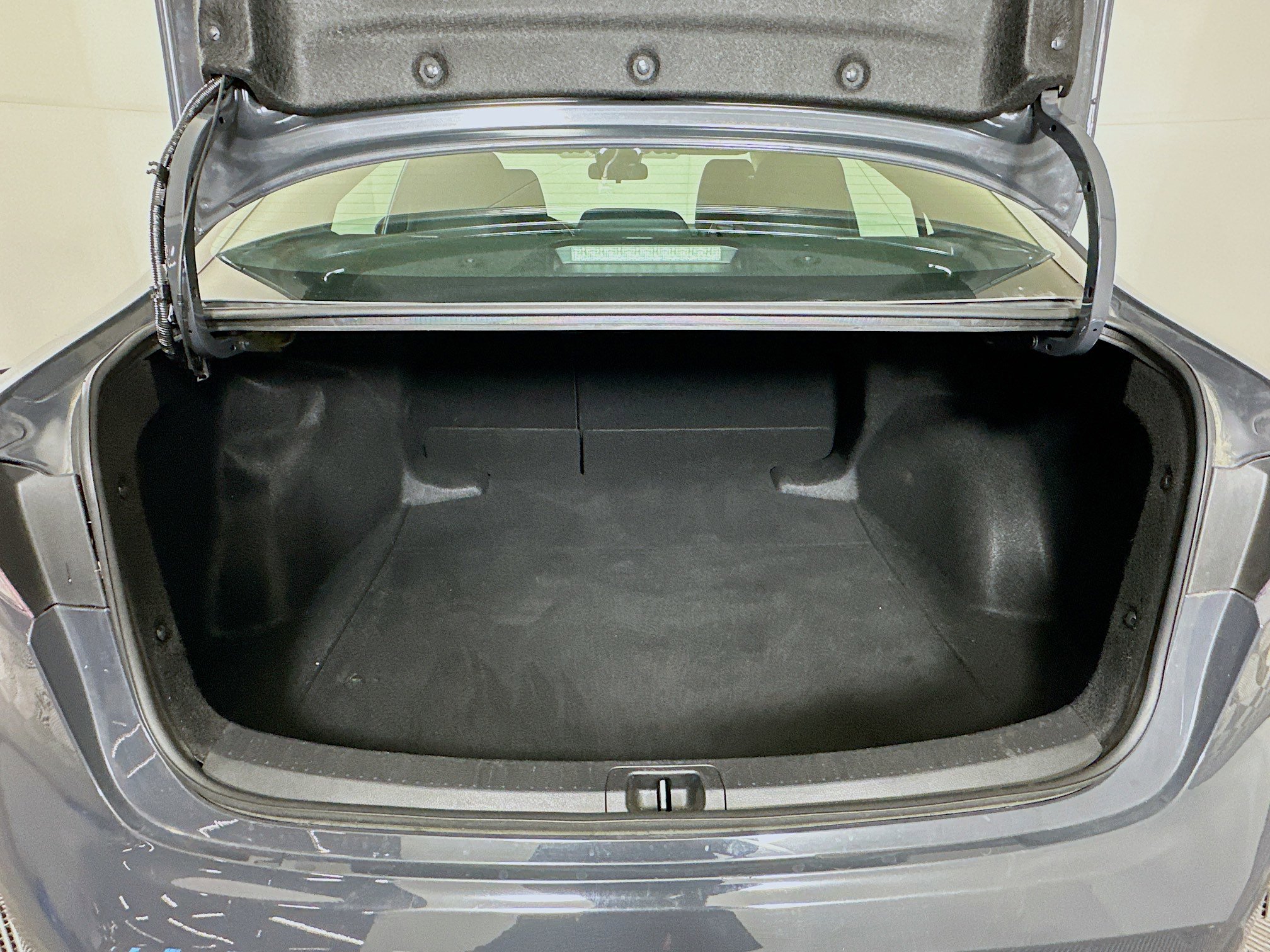 Used 2024 Toyota Corolla LE image 27