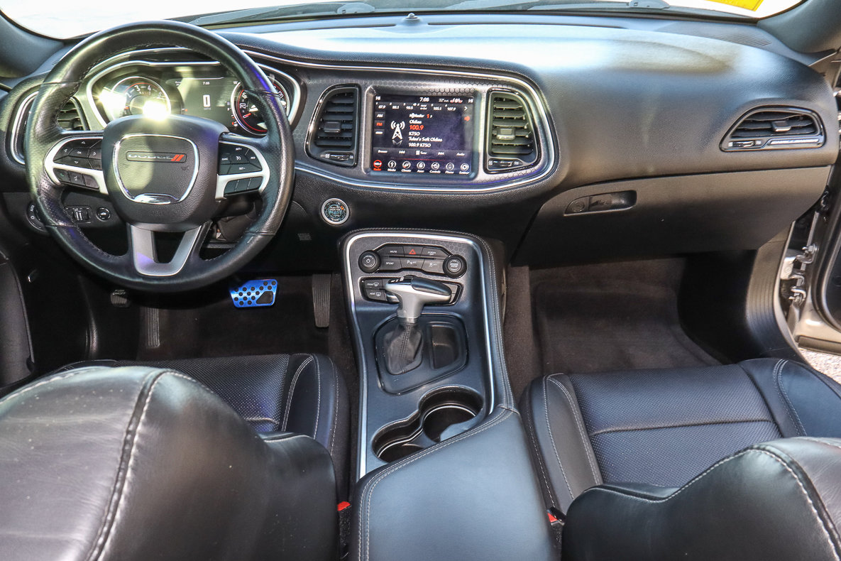 Used 2018 Dodge Challenger R/T Plus image 10