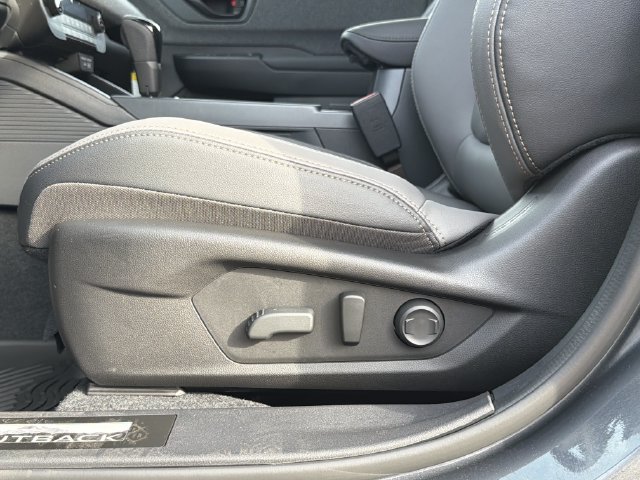 New 2026 Subaru Outback Limited AWD/4WD image 22