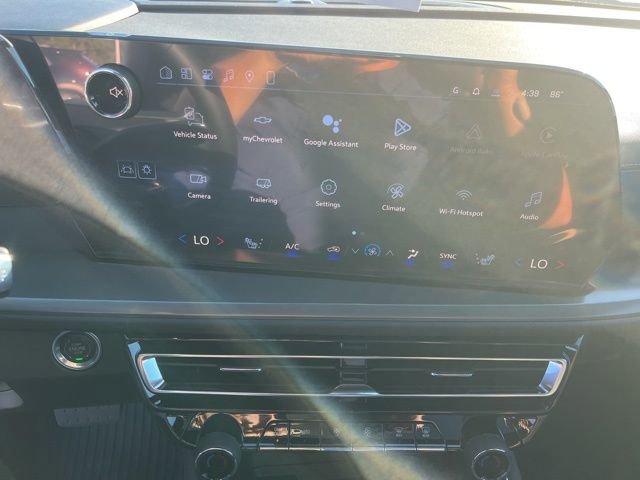 New 2026 Chevrolet Traverse LT w/ Sun and Wheel Package image 25