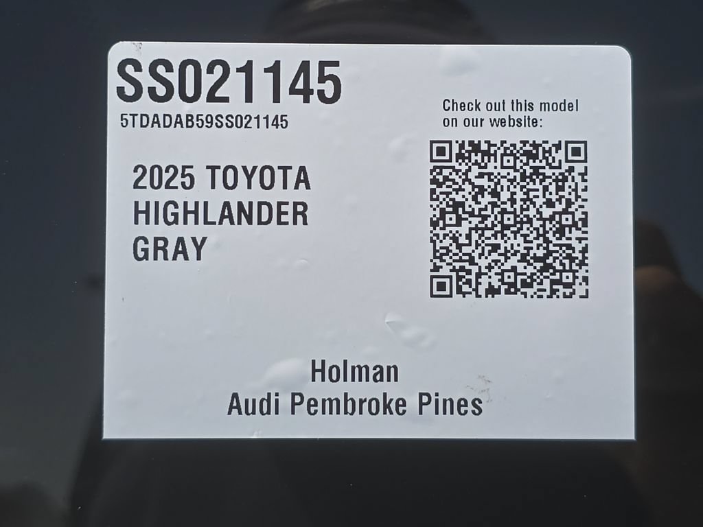 Used 2025 Toyota Grand Highlander AWD Hybrid image 34