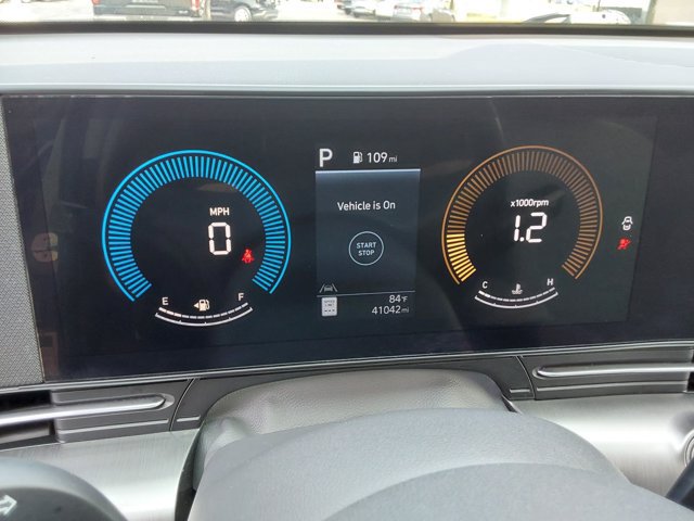 Used 2025 Hyundai Kona SEL AWD/4WD image 22