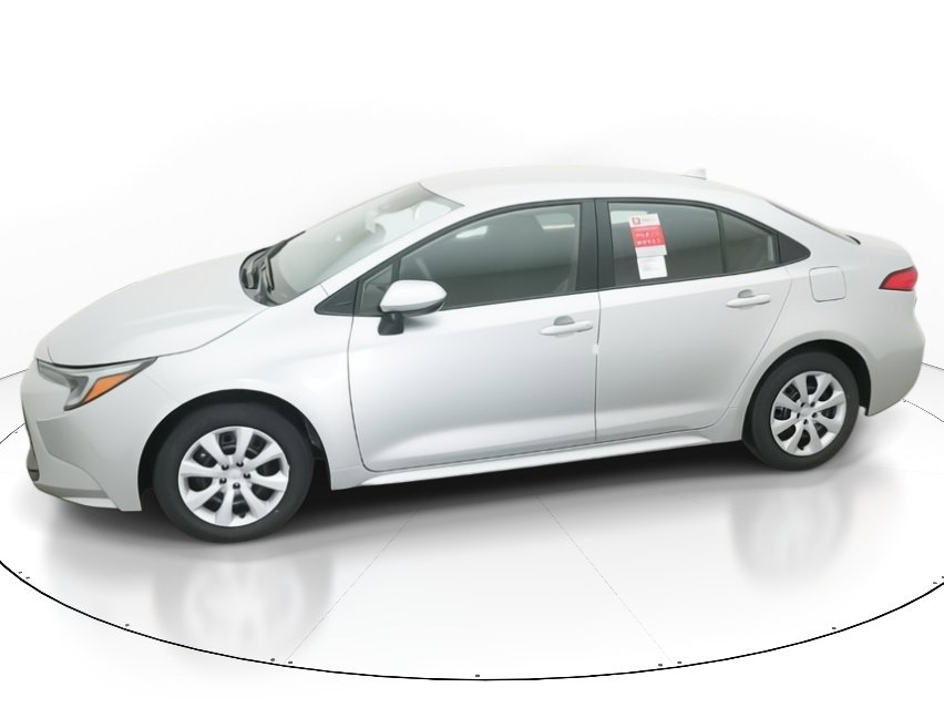 New 2026 Toyota Corolla LE image 2