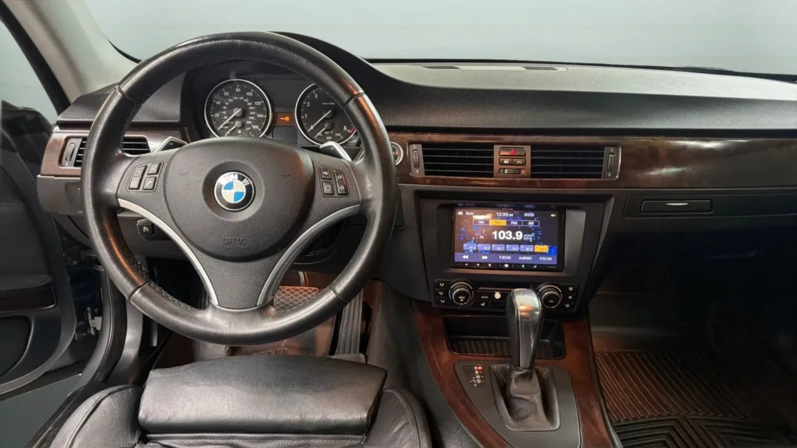 Used 2011 BMW 328i Coupe RWD image 10