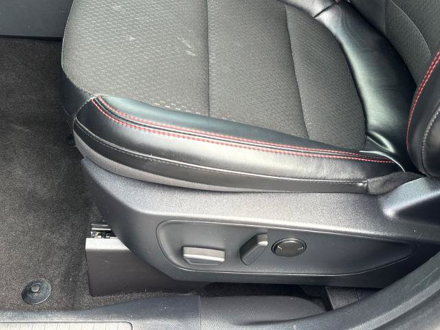 Certified 2025 Ford Escape ST-Line AWD/4WD image 15