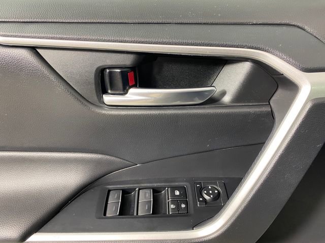 Used 2023 Toyota RAV4 XLE image 14