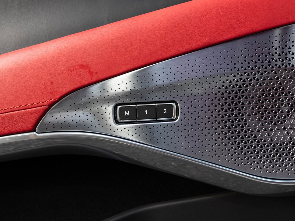 New 2027 Lotus Emira SE RWD image 19