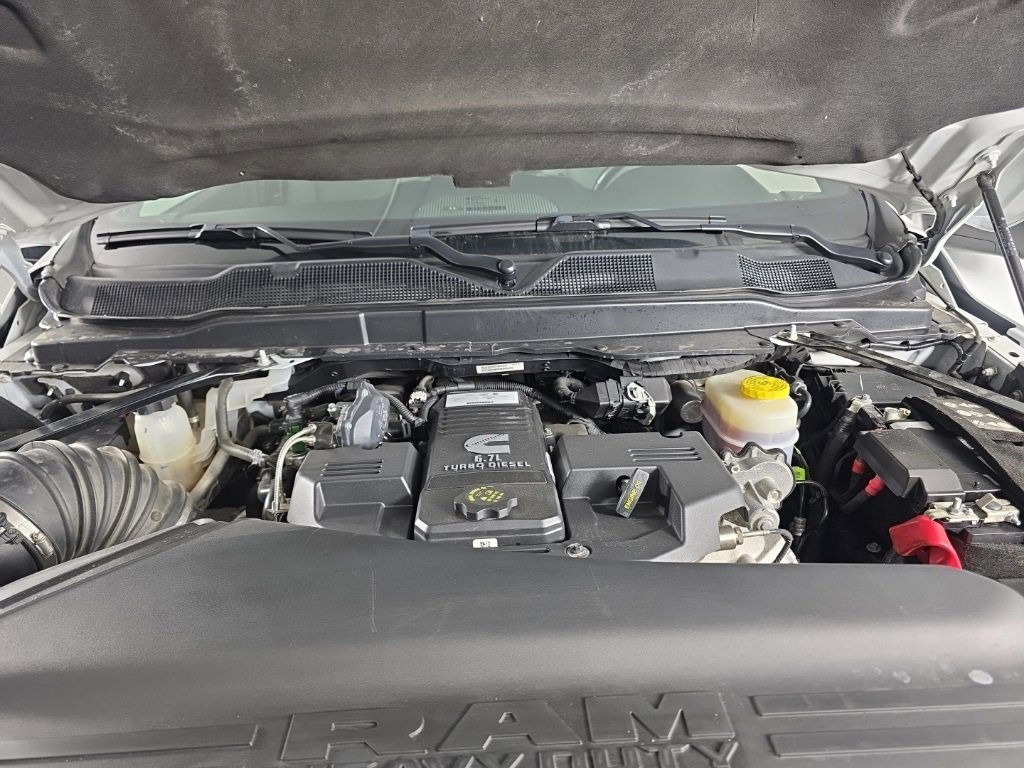 Used 2024 RAM 3500 Big Horn image 9