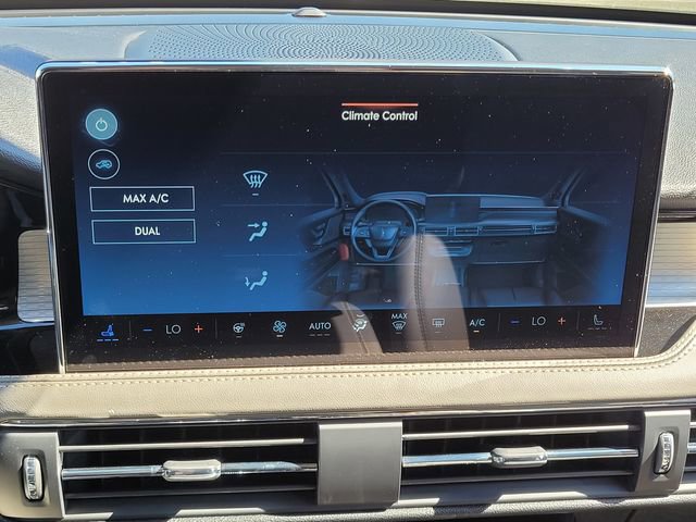 New 2025 Lincoln Corsair FWD w/ Equipment Group 101A image 21