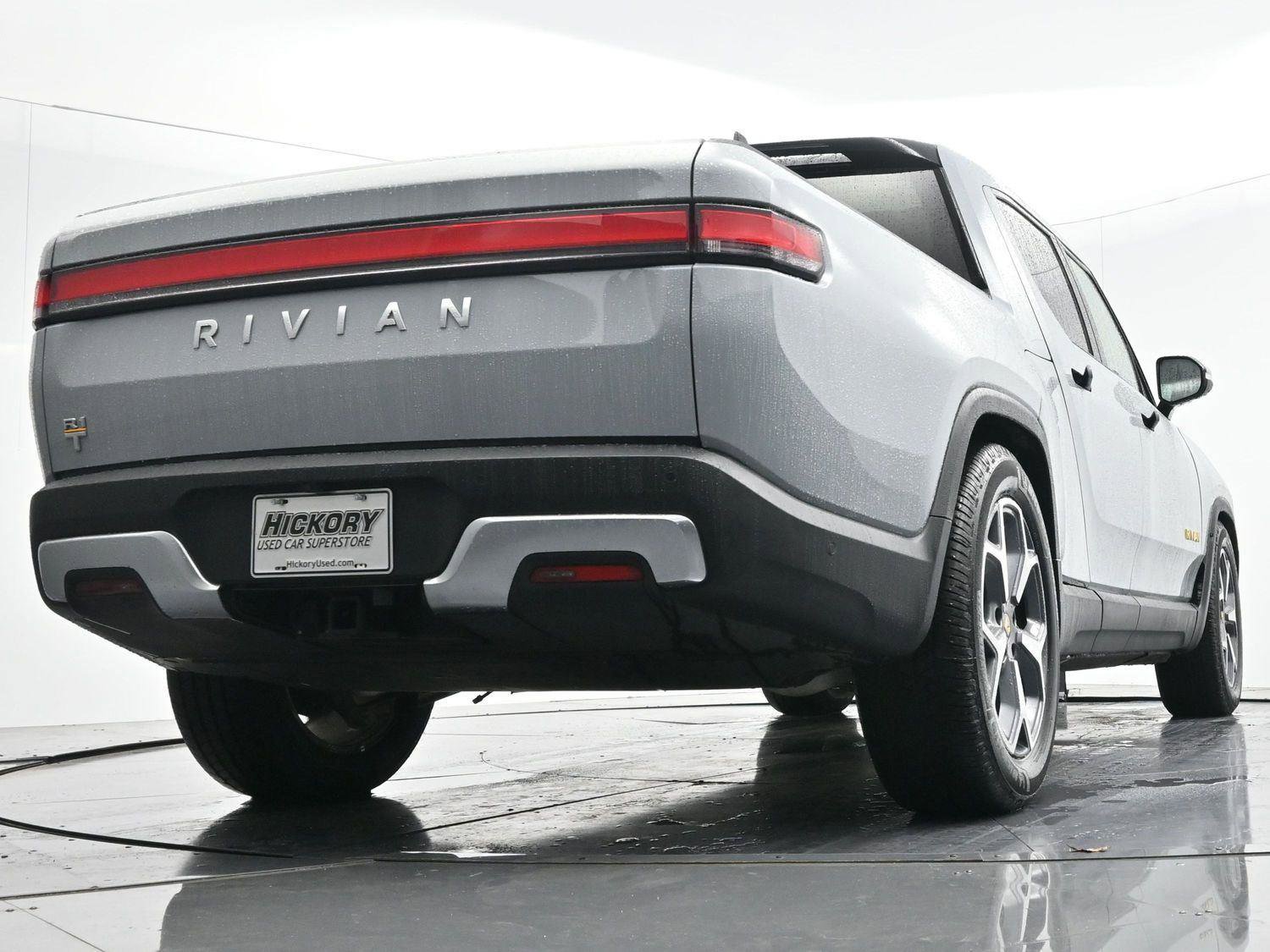 Used 2022 Rivian R1T Adventure image 49