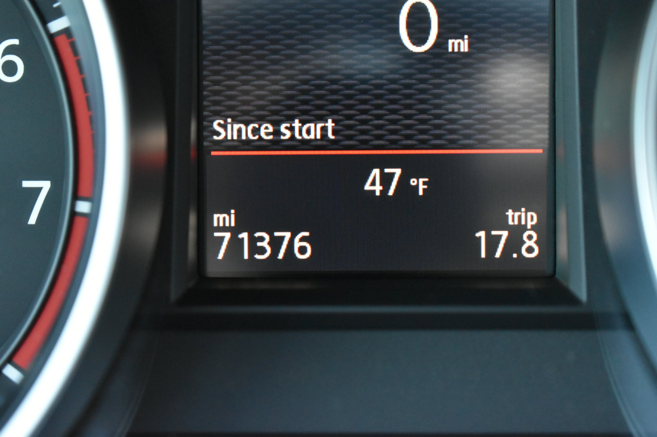 Used 2017 Volkswagen GTI S image 18