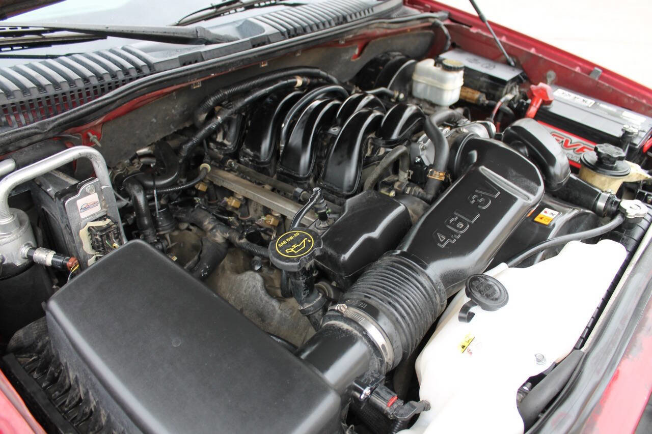 Used 2008 Ford Explorer XLT AWD/4WD image 12