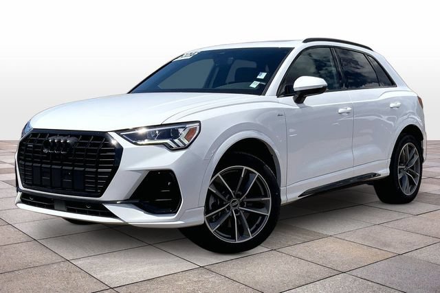 Used 2025 Audi Q3 2.0T Premium w/ Convenience Package AWD/4WD image 1