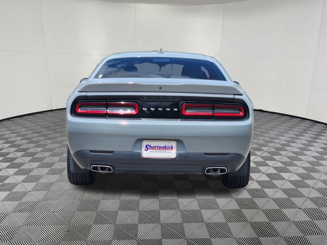 Used 2020 Dodge Challenger SXT w/ Plus Package RWD image 6